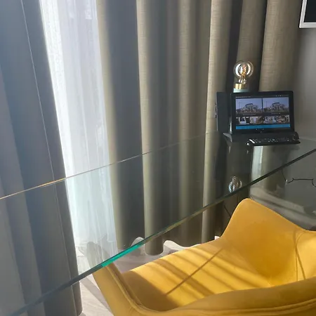 호텔 H24 Stadthotel Bernau 3*