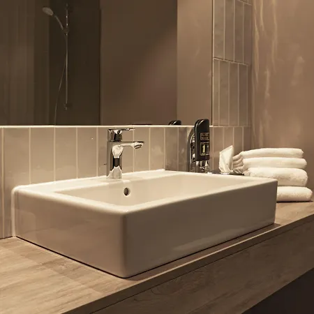 호텔 H24 Stadthotel Bernau 3*