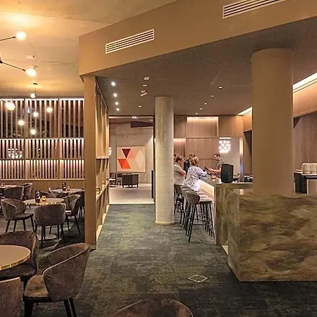 H24 Stadthotel Bernau Hotel 3*