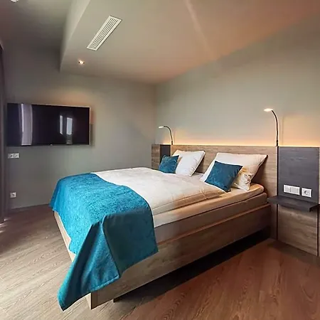 H24 Stadthotel Bernau Hotel 3*