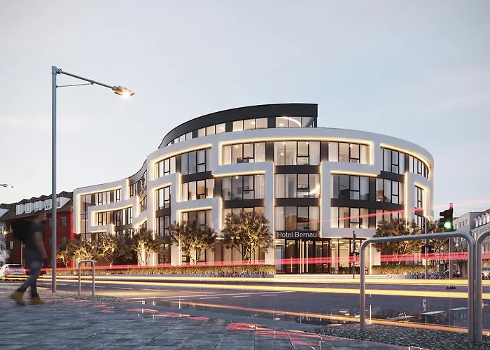 H24 Stadthotel Bernau 3*